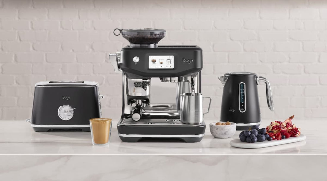 Sage vs. DeLonghi Coffee Maker: Which is the best option for you?